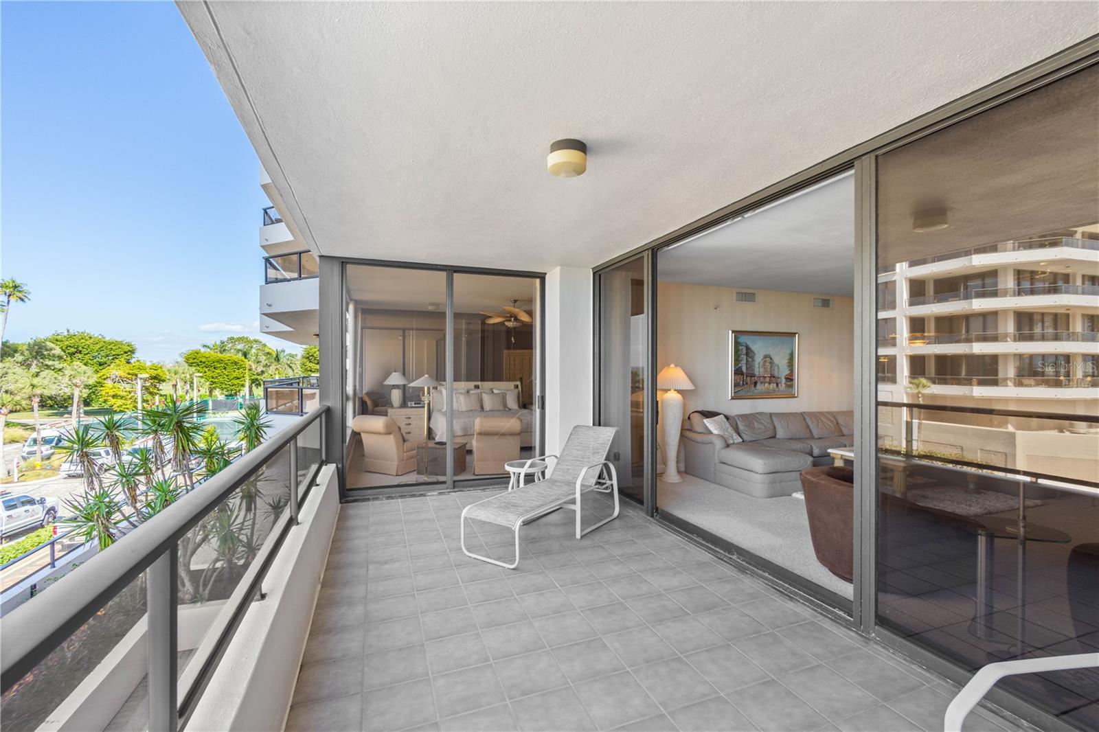 SANCTUARY IV - Residential