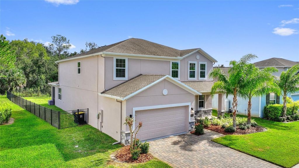 Photo of 484 Brunswick Drive, Davenport, FL 33837 (MLS # S5136449)