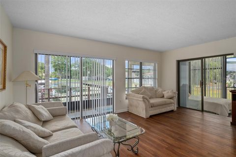 Condominium in PALM HARBOR FL 2595 CYPRUS DRIVE 7.jpg