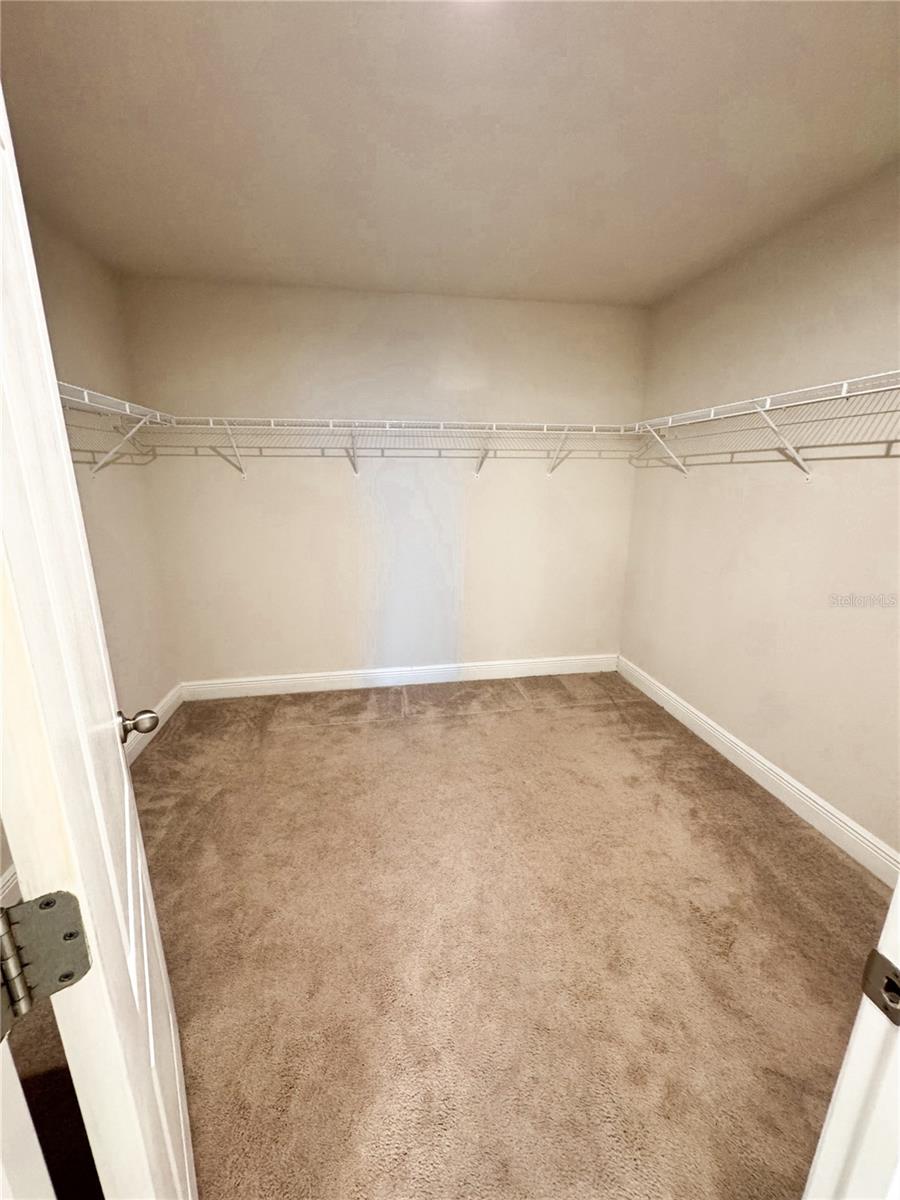 HAMILTON GARDENS - Residential Lease