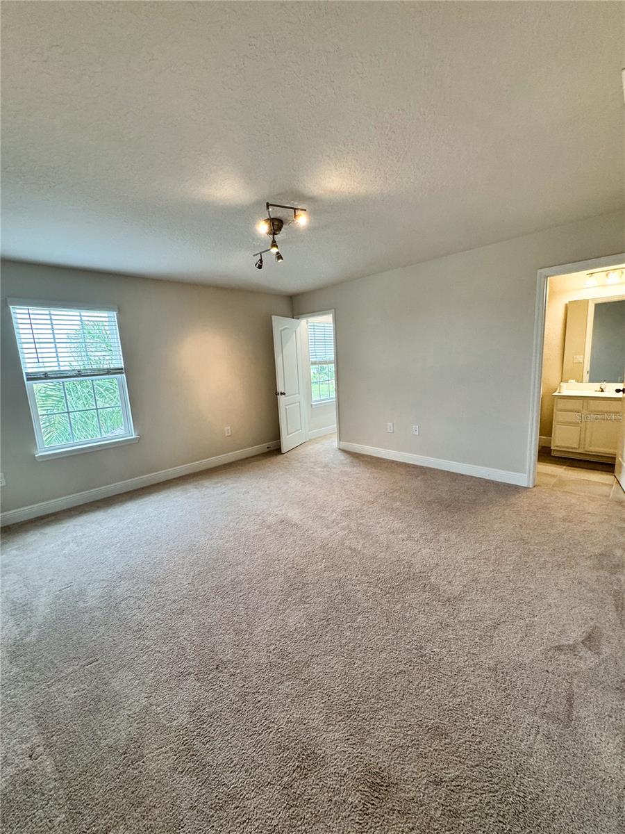 HAMILTON GARDENS - Residential Lease