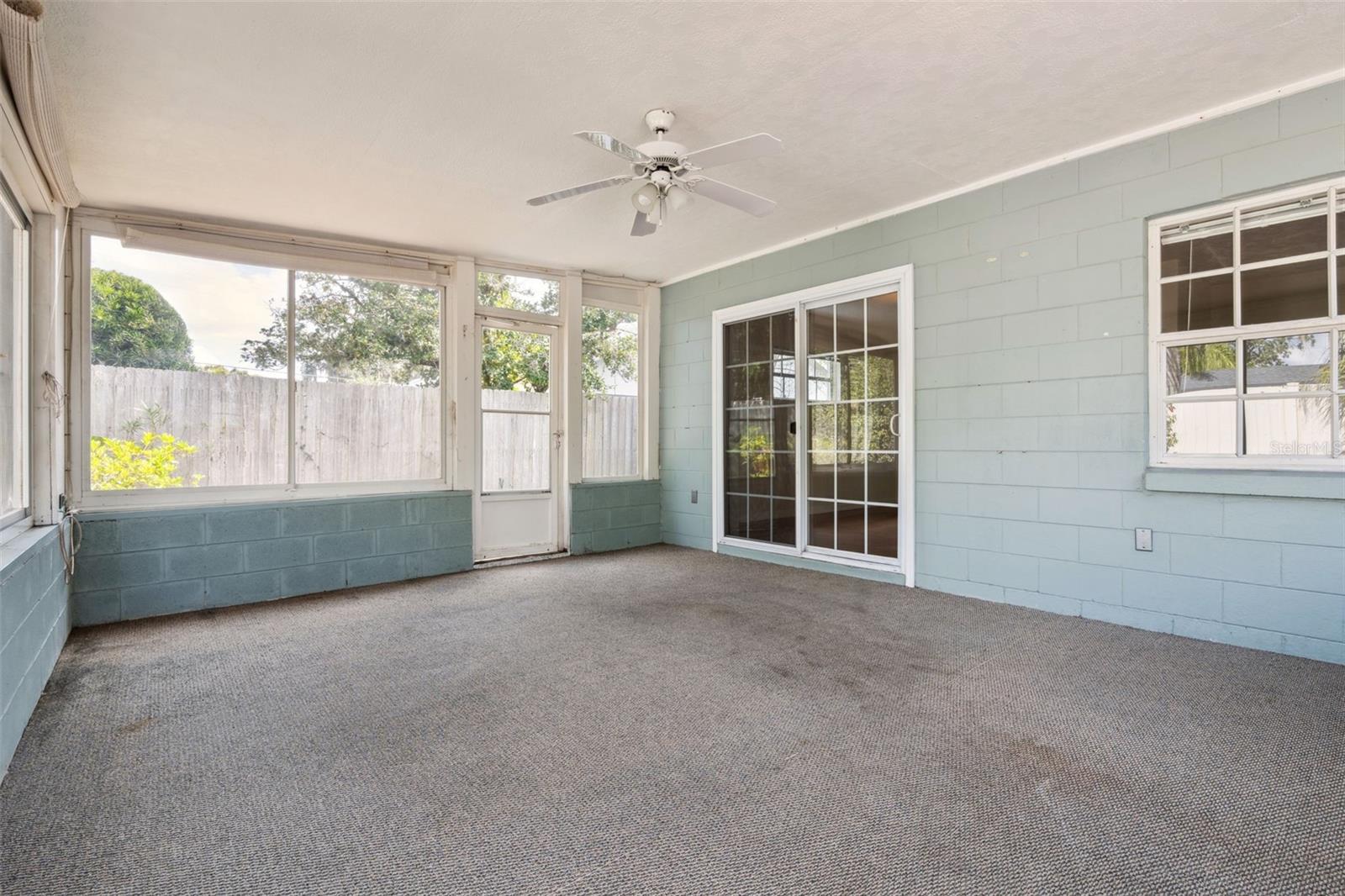 DOMMERICH HILLS - Residential