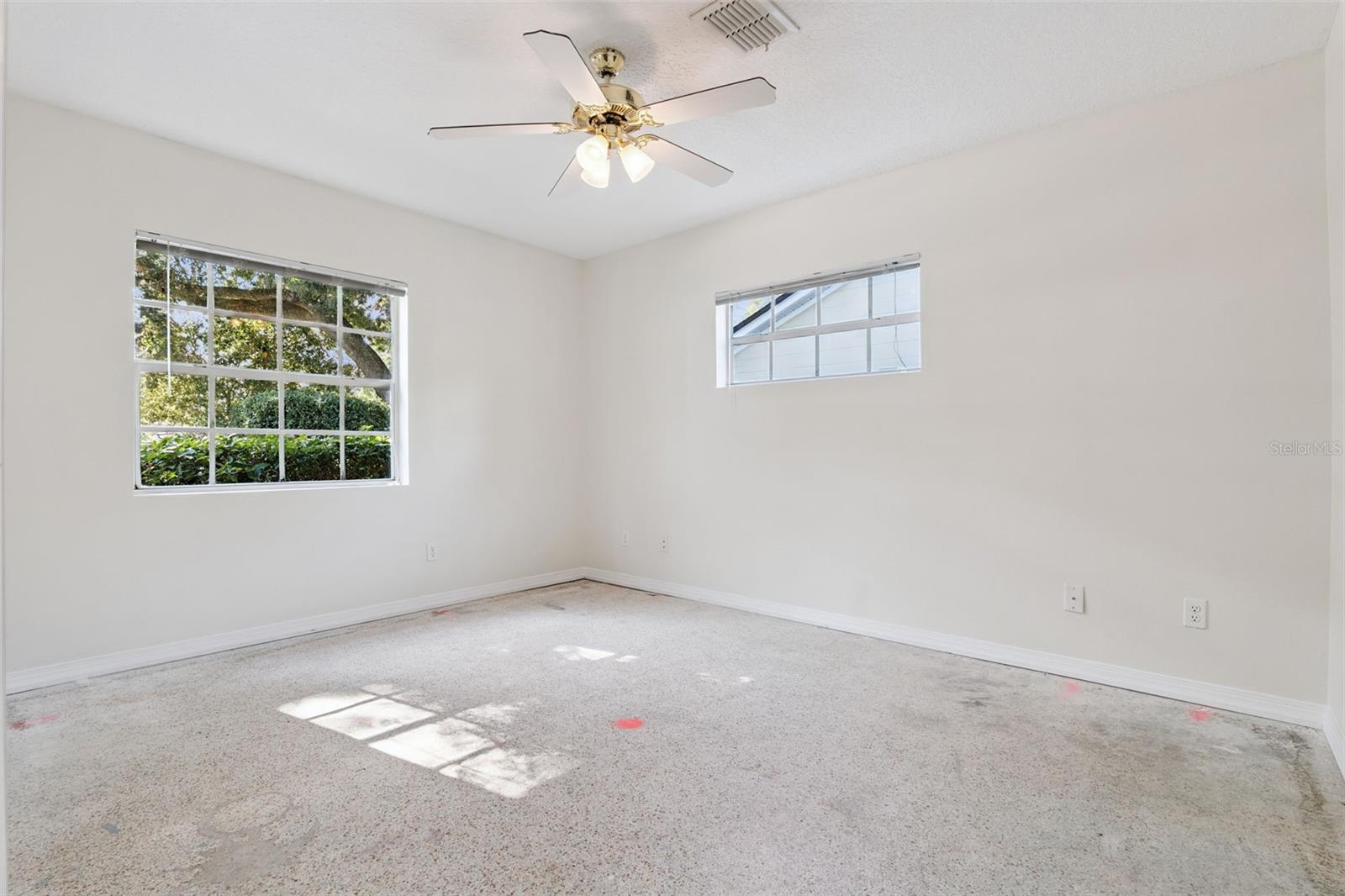 DOMMERICH HILLS - Residential