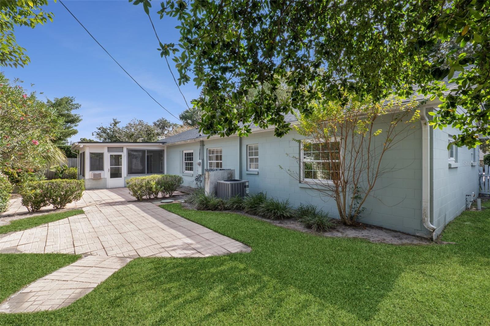 DOMMERICH HILLS - Residential