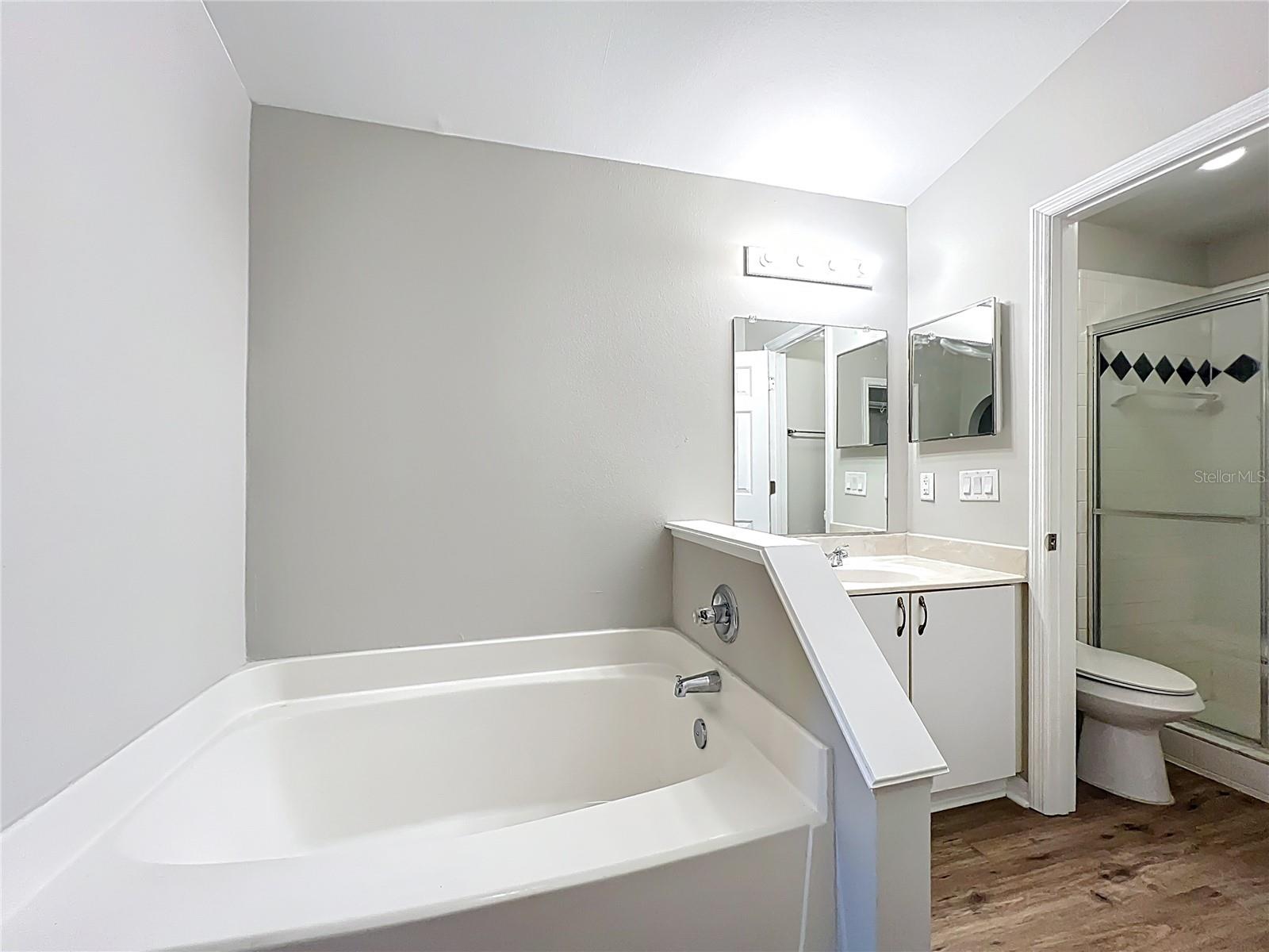 STONEMEADE PH 01 - Residential