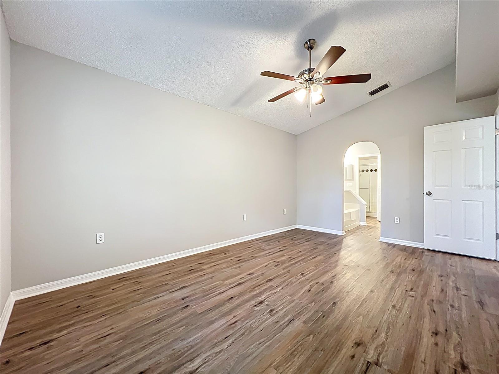 STONEMEADE PH 01 - Residential