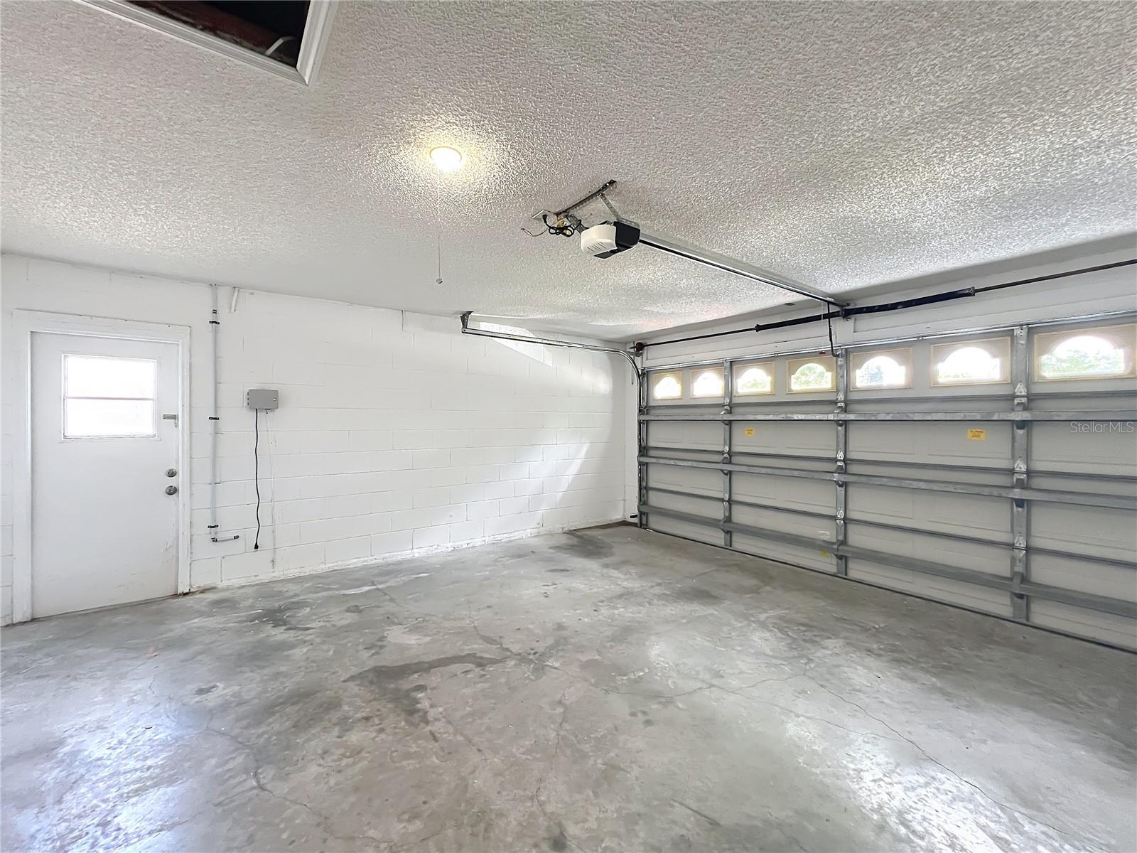 STONEMEADE PH 01 - Residential