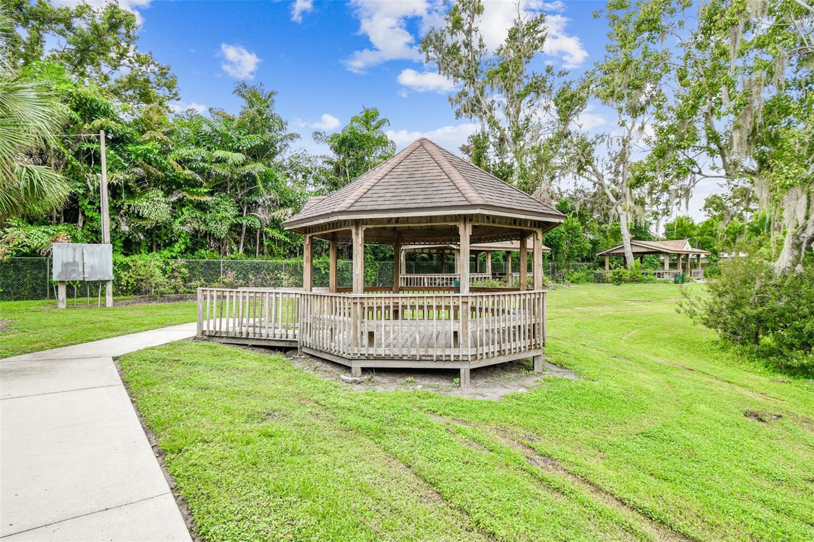 LAKE FULLER ESTATES PH II - Residential