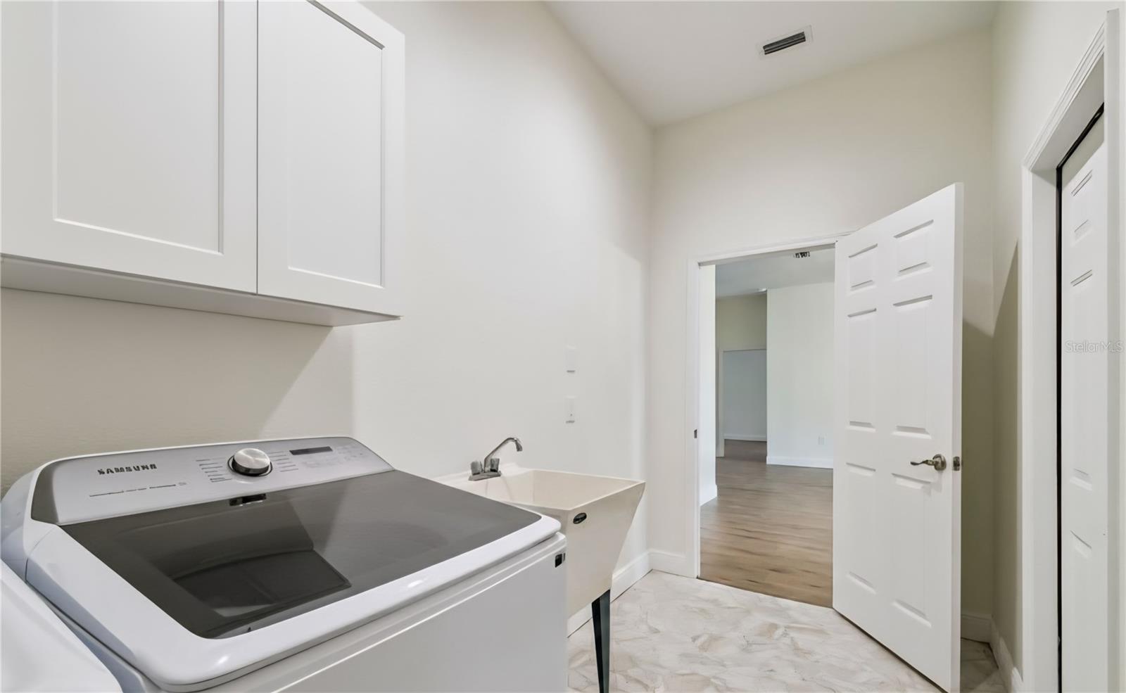 LAKE FULLER ESTATES PH II - Residential