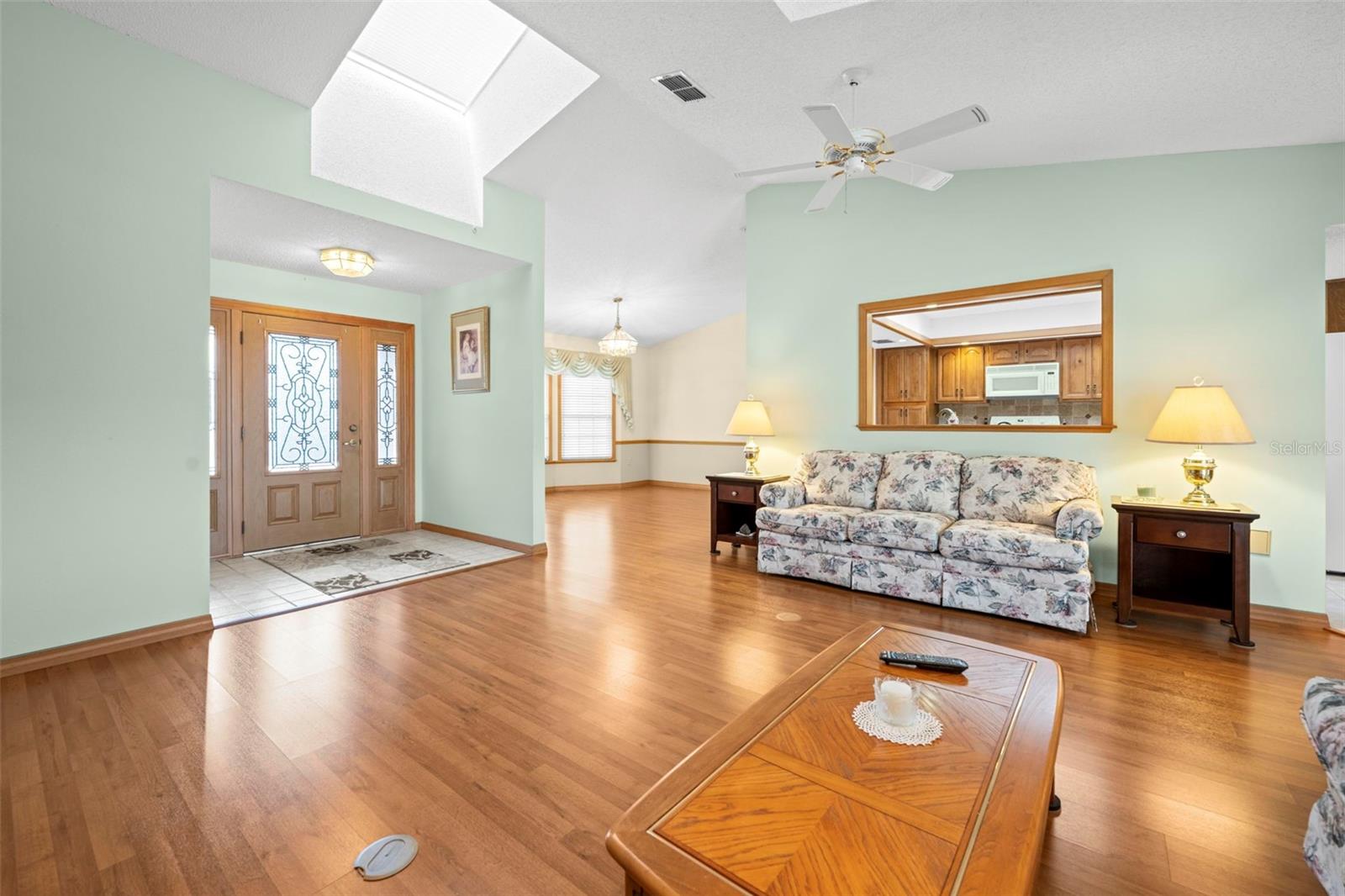 SPRING HILL - Residential