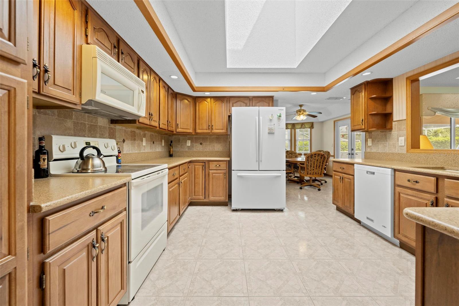 SPRING HILL - Residential