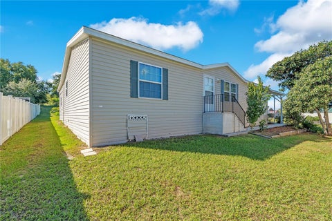 Tiny photo for 11914 Sussex Hill Way, Leesburg, FL 34788 (MLS # G5119129)