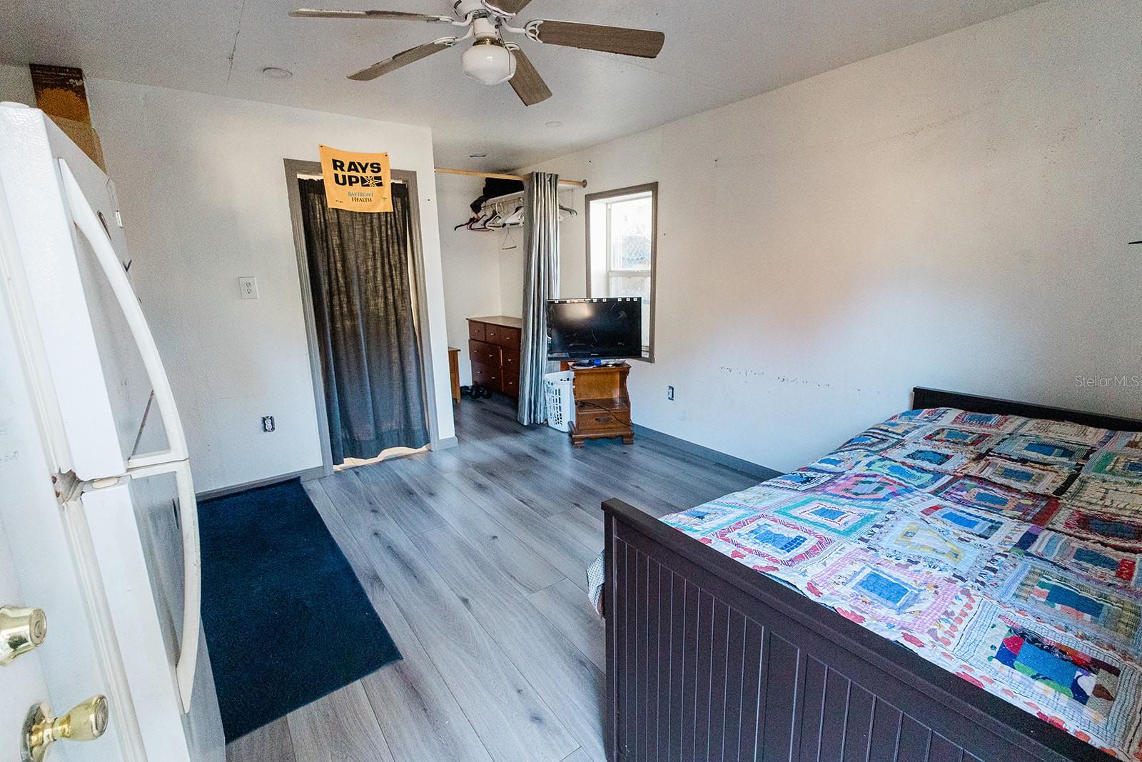 MADSEN COURT - Residential