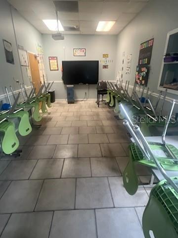 VILLAGE LAKEVILLE - Commercial Sale