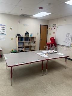 VILLAGE LAKEVILLE - Commercial Sale