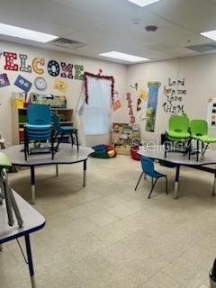 VILLAGE LAKEVILLE - Commercial Sale