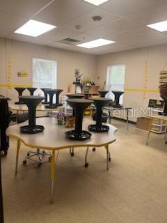 VILLAGE LAKEVILLE - Commercial Sale