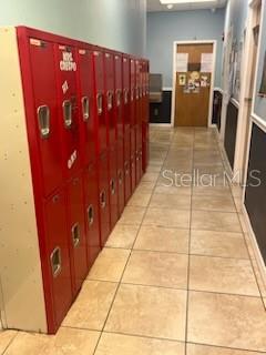 VILLAGE LAKEVILLE - Commercial Sale