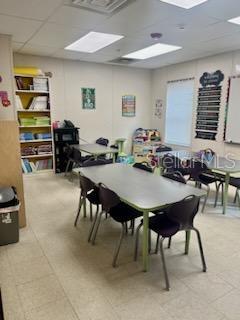 VILLAGE LAKEVILLE - Commercial Sale