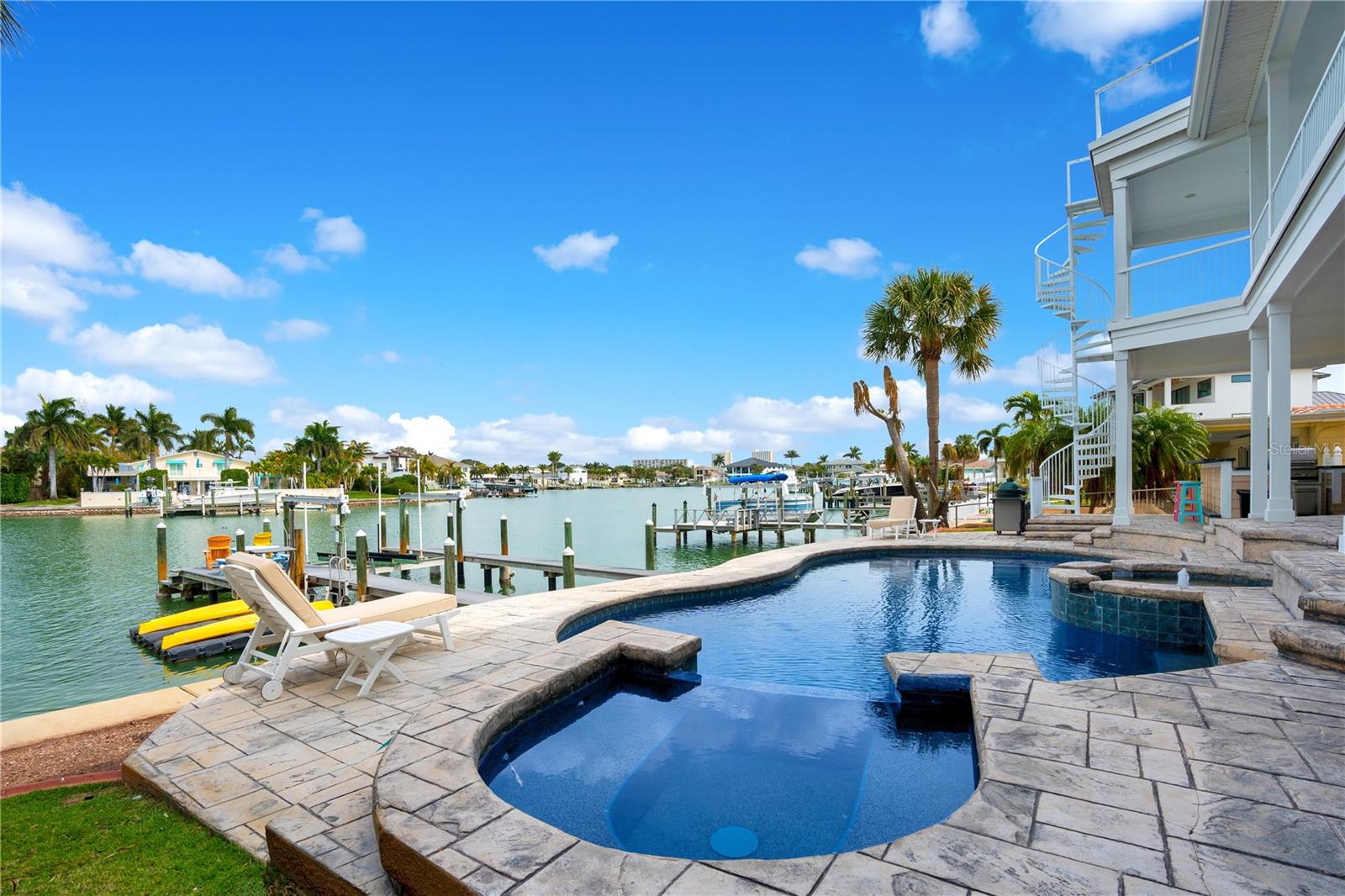 SOUTH CSWY ISLE YACHT CLUB 3RD ADD - Residential