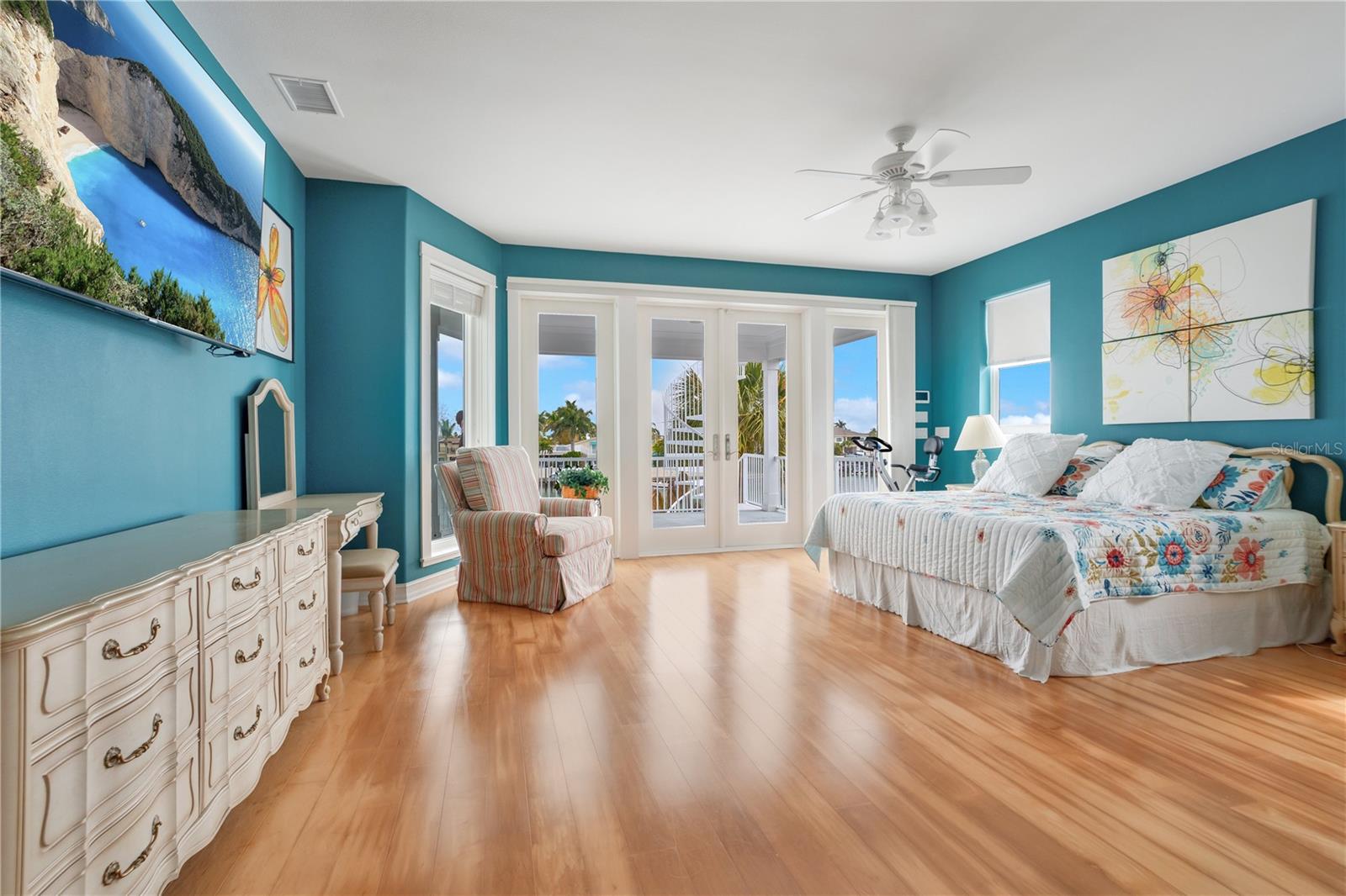 SOUTH CSWY ISLE YACHT CLUB 3RD ADD - Residential