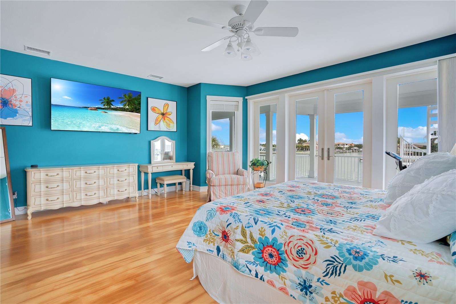 SOUTH CSWY ISLE YACHT CLUB 3RD ADD - Residential