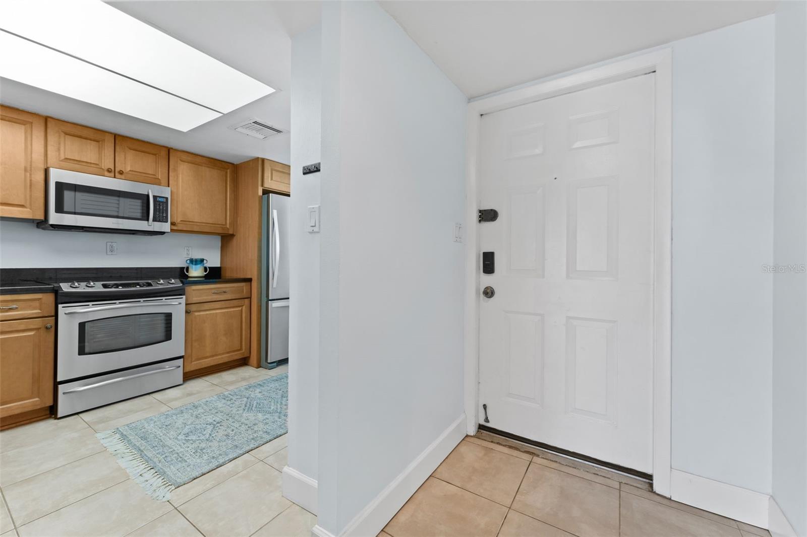201 W LAUREL STREET 503
