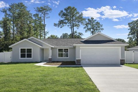 Photo of 29 Hemlock Circle Way, Ocala, FL 34472 (MLS # OM713401)