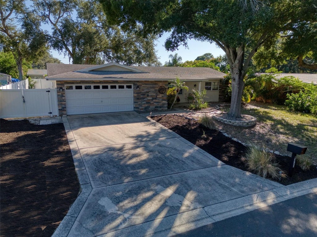 Photo of 13760 87th Place, Seminole, FL 33776 (MLS # TB8560454)