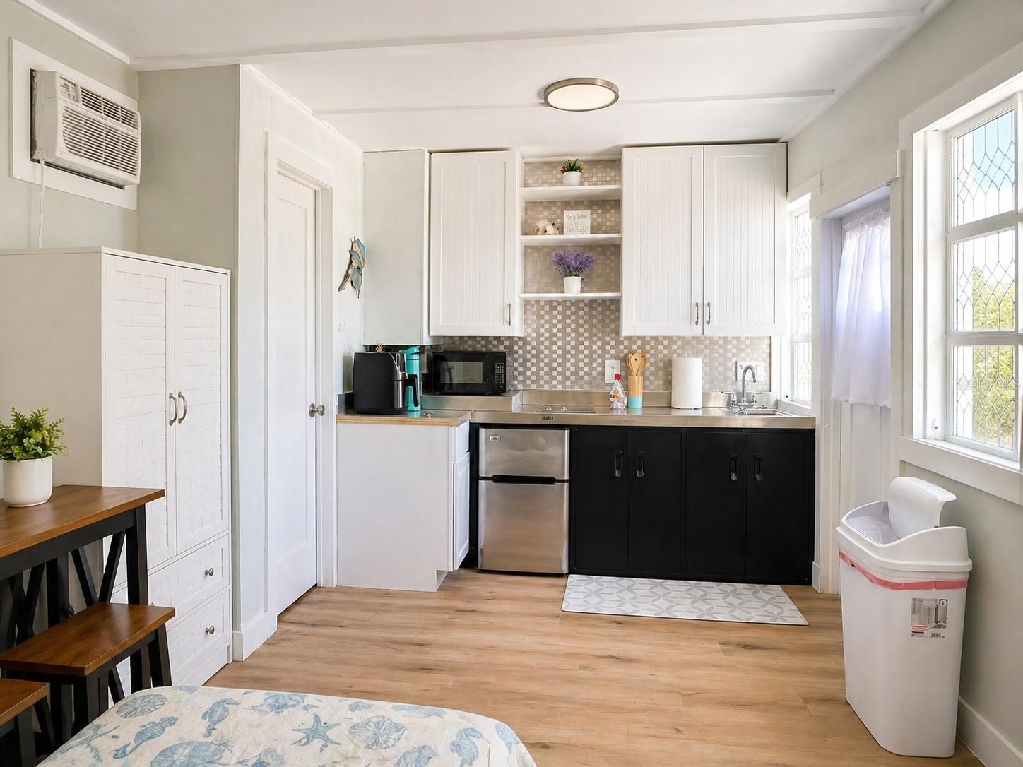 BARBER 09-17-34 - Commercial Sale