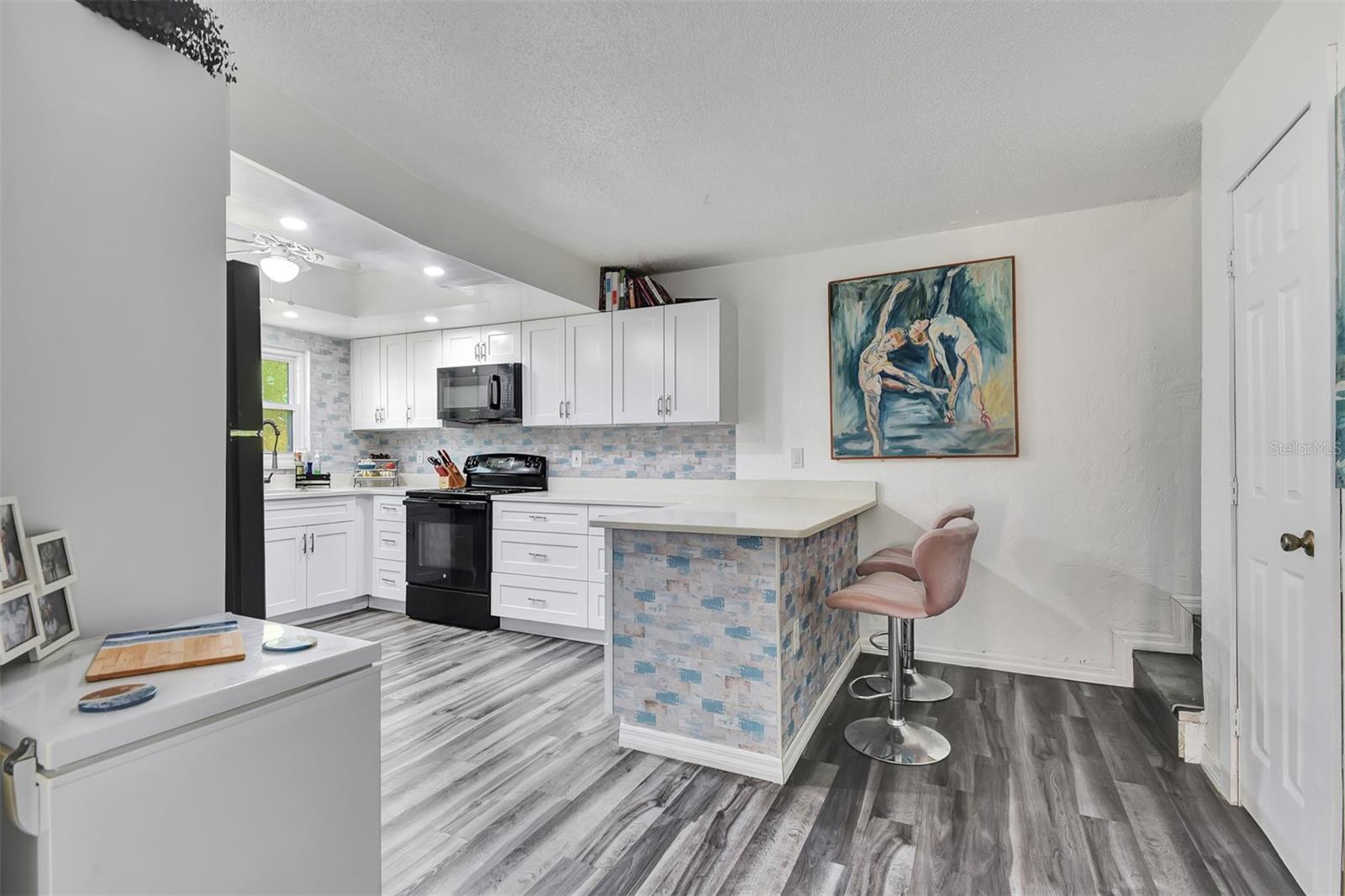 118 MOONSTONE COURT