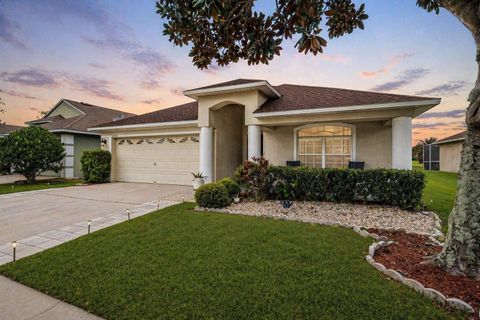 Photo of 12813 Standbridge Drive, Riverview, FL 33579 (MLS # TB8500642)