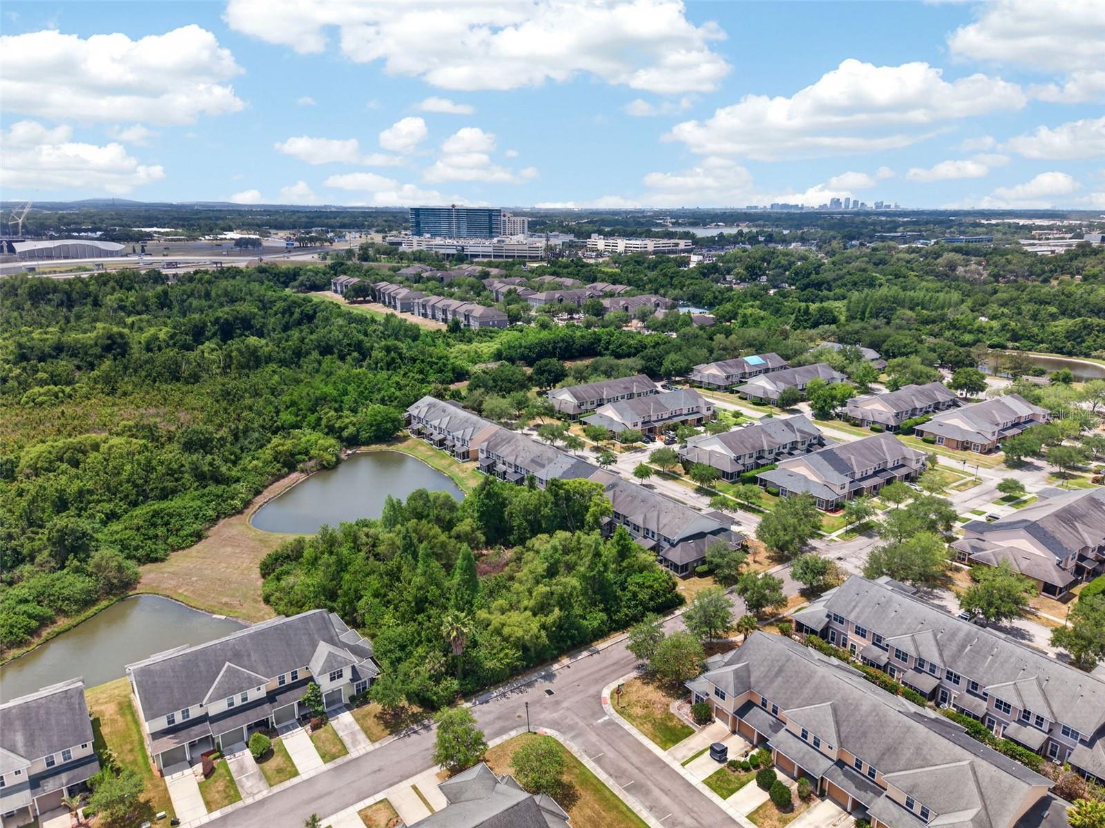 WEXFORD TWNHMS - Residential