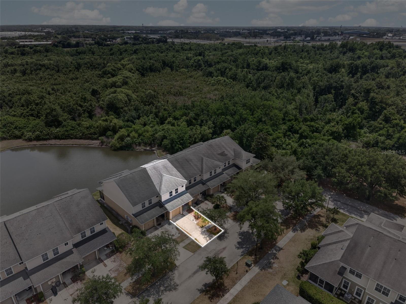 WEXFORD TWNHMS - Residential