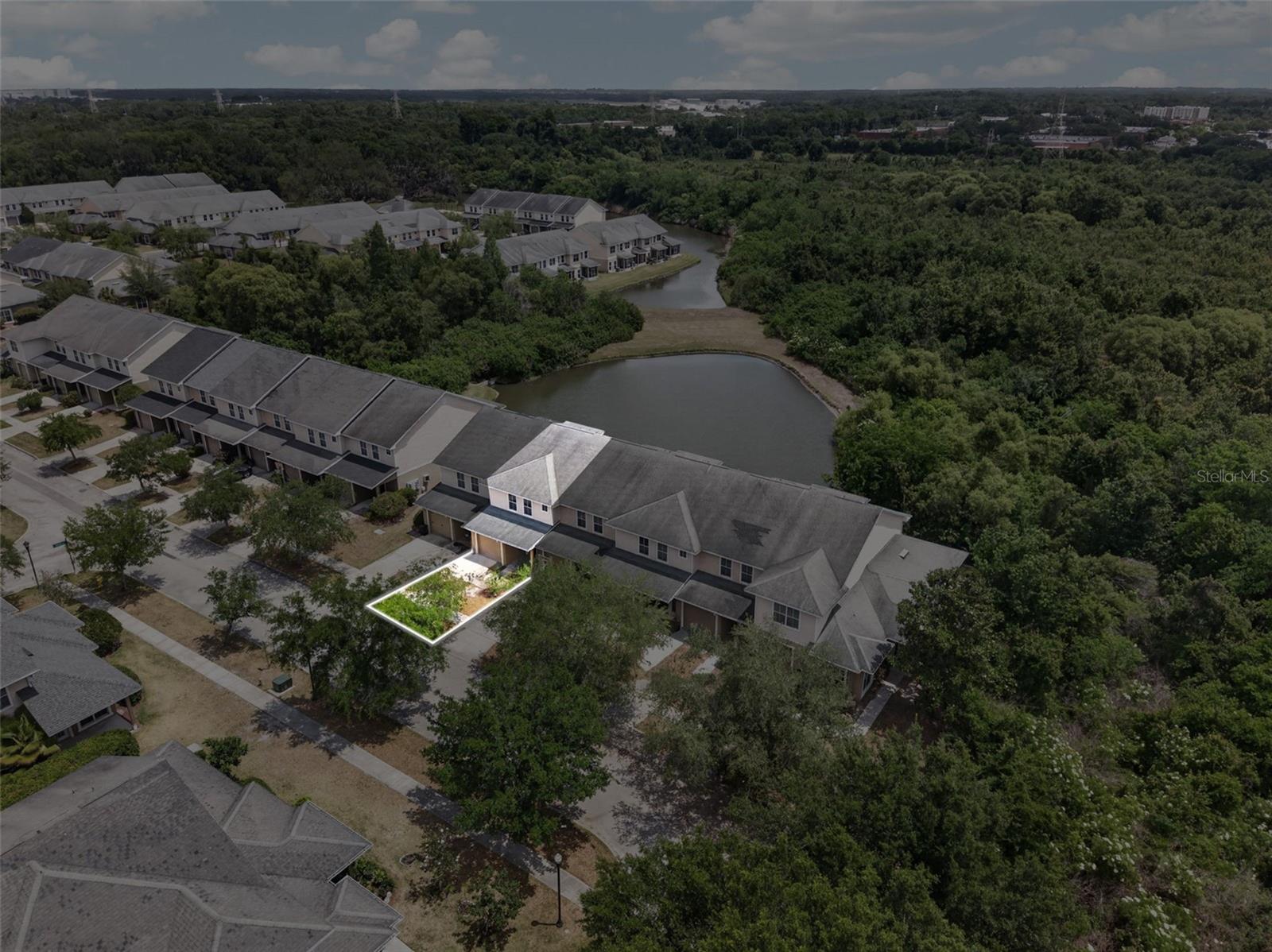 WEXFORD TWNHMS - Residential