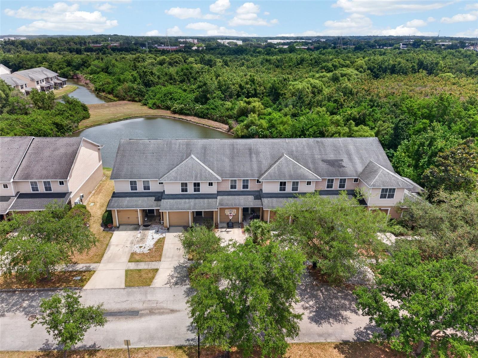 WEXFORD TWNHMS - Residential