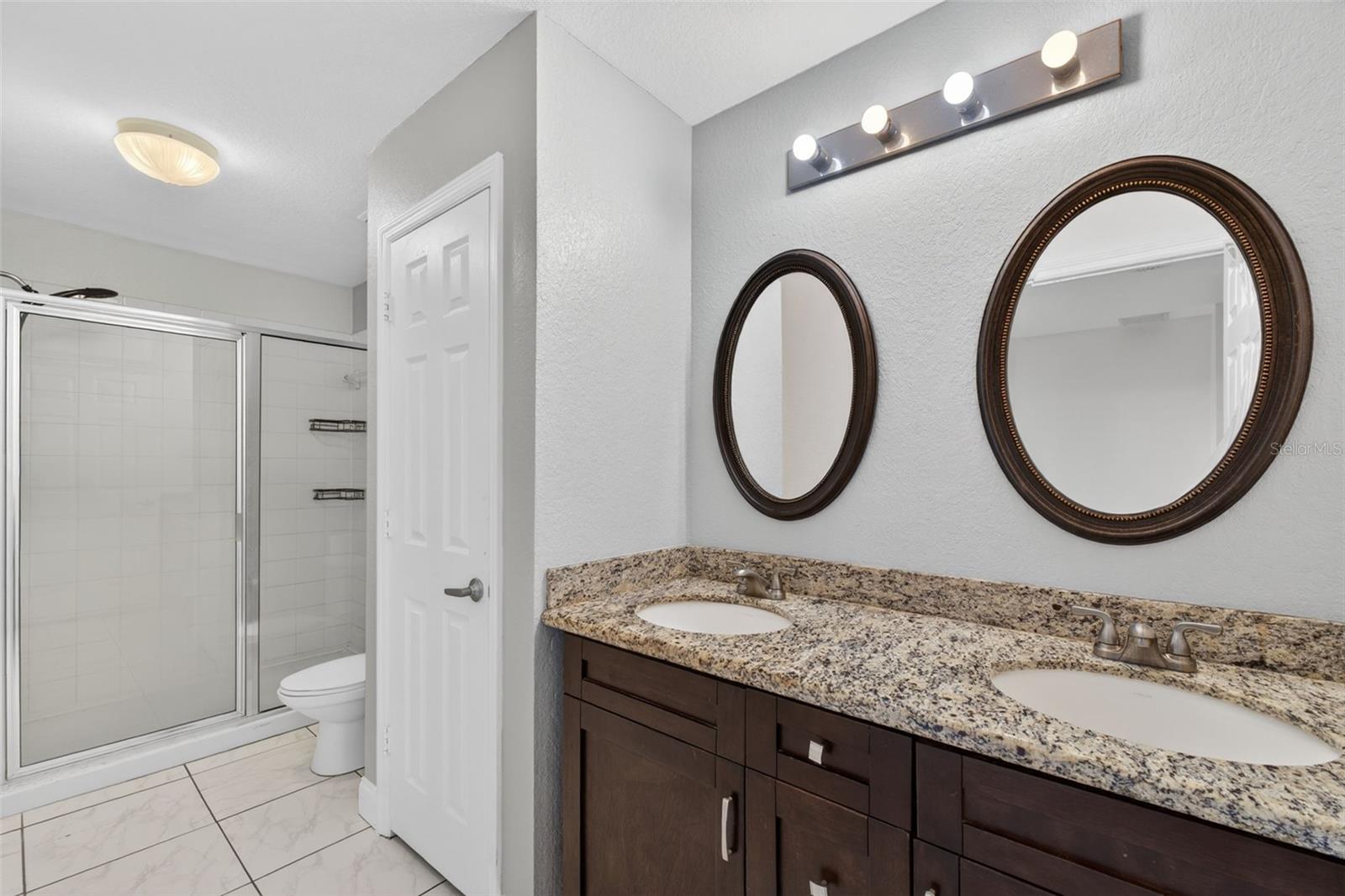 WEXFORD TWNHMS - Residential