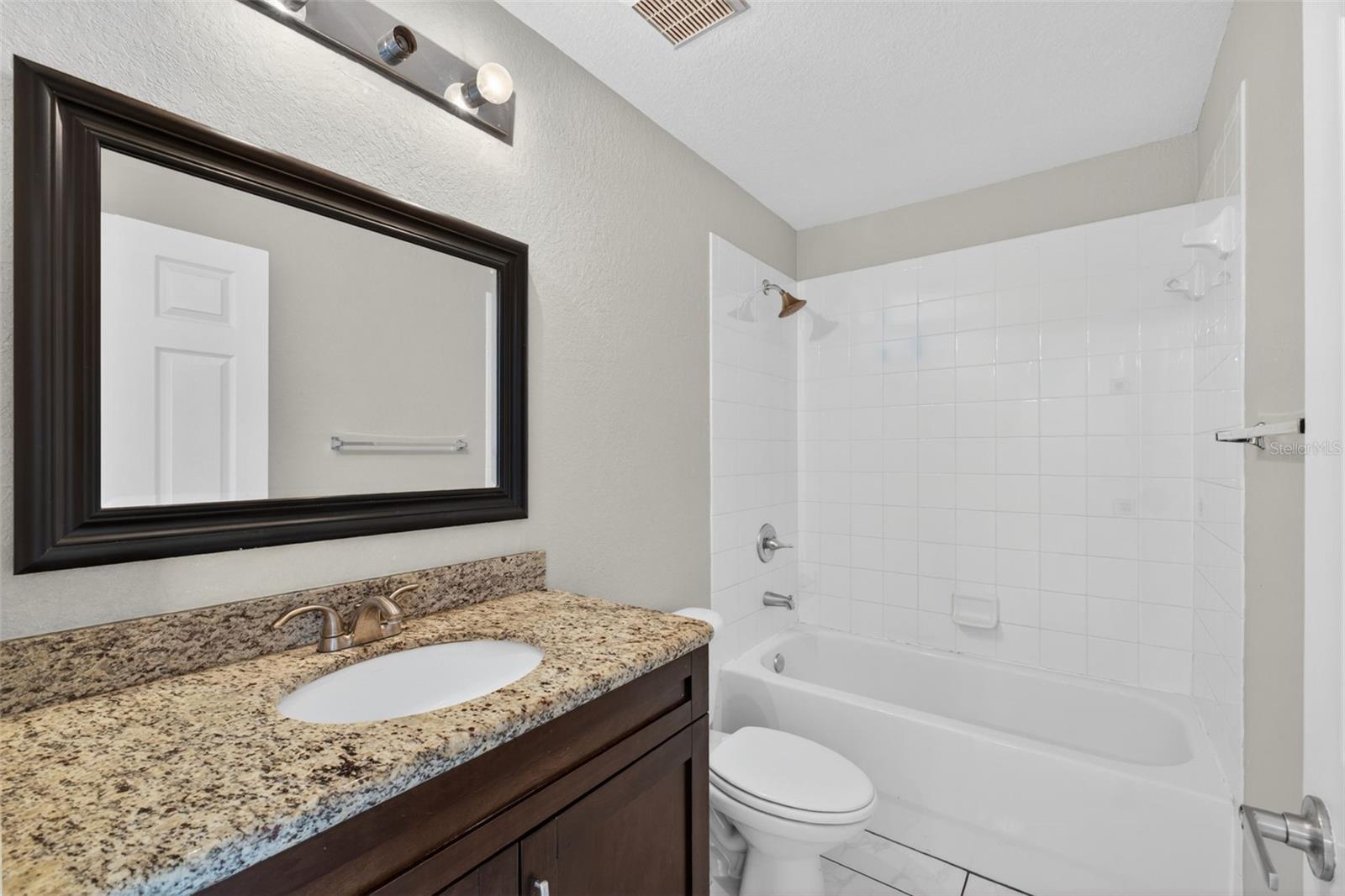 WEXFORD TWNHMS - Residential