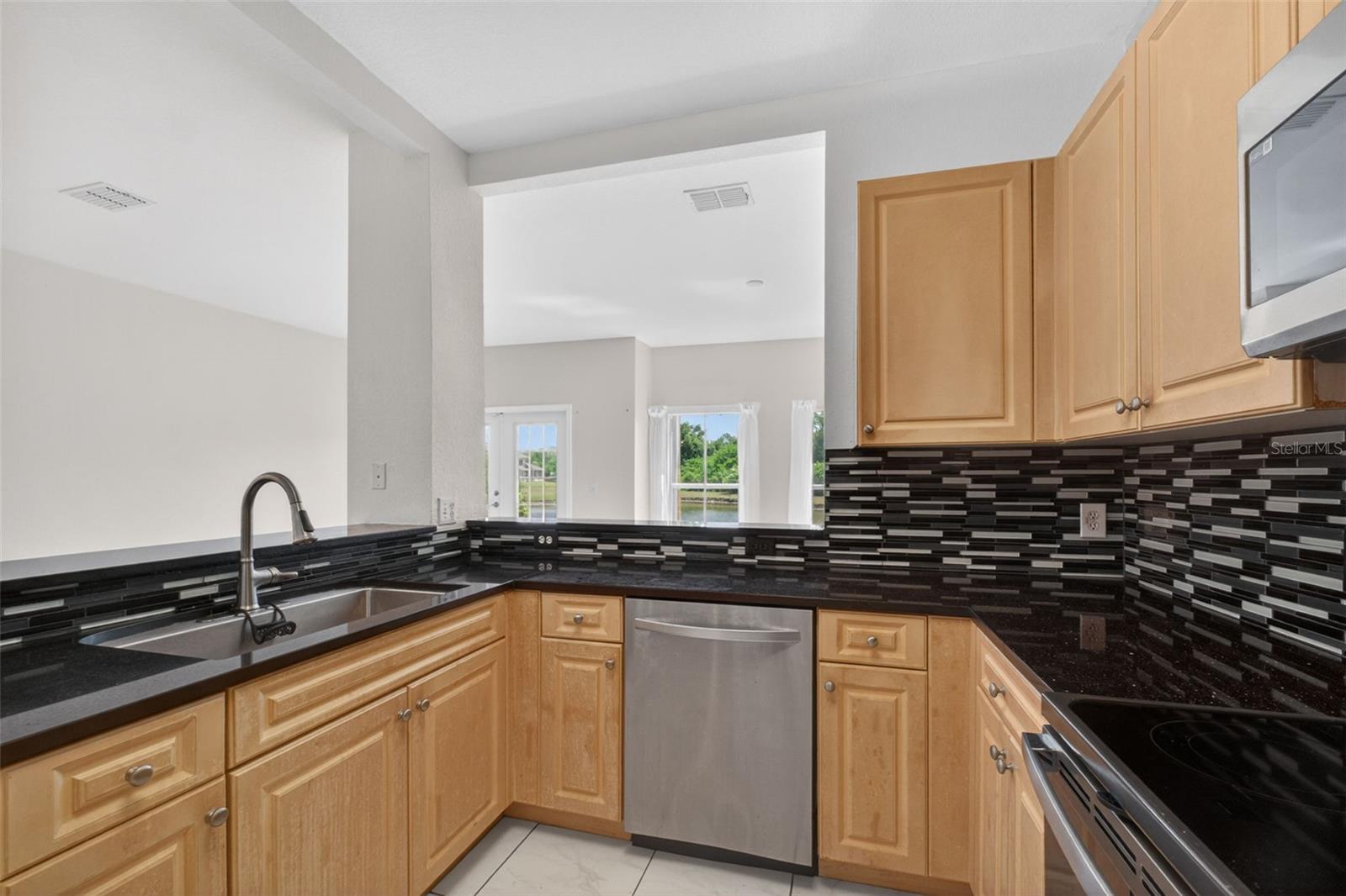 WEXFORD TWNHMS - Residential