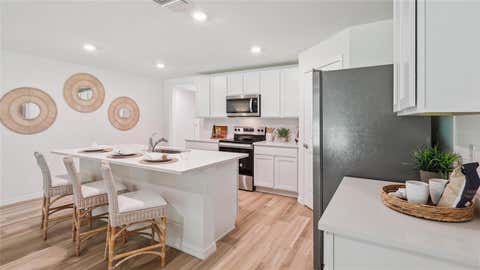 Tiny photo for 2595 SW 146th Place Road, Ocala, FL 34473 (MLS # OM729548)