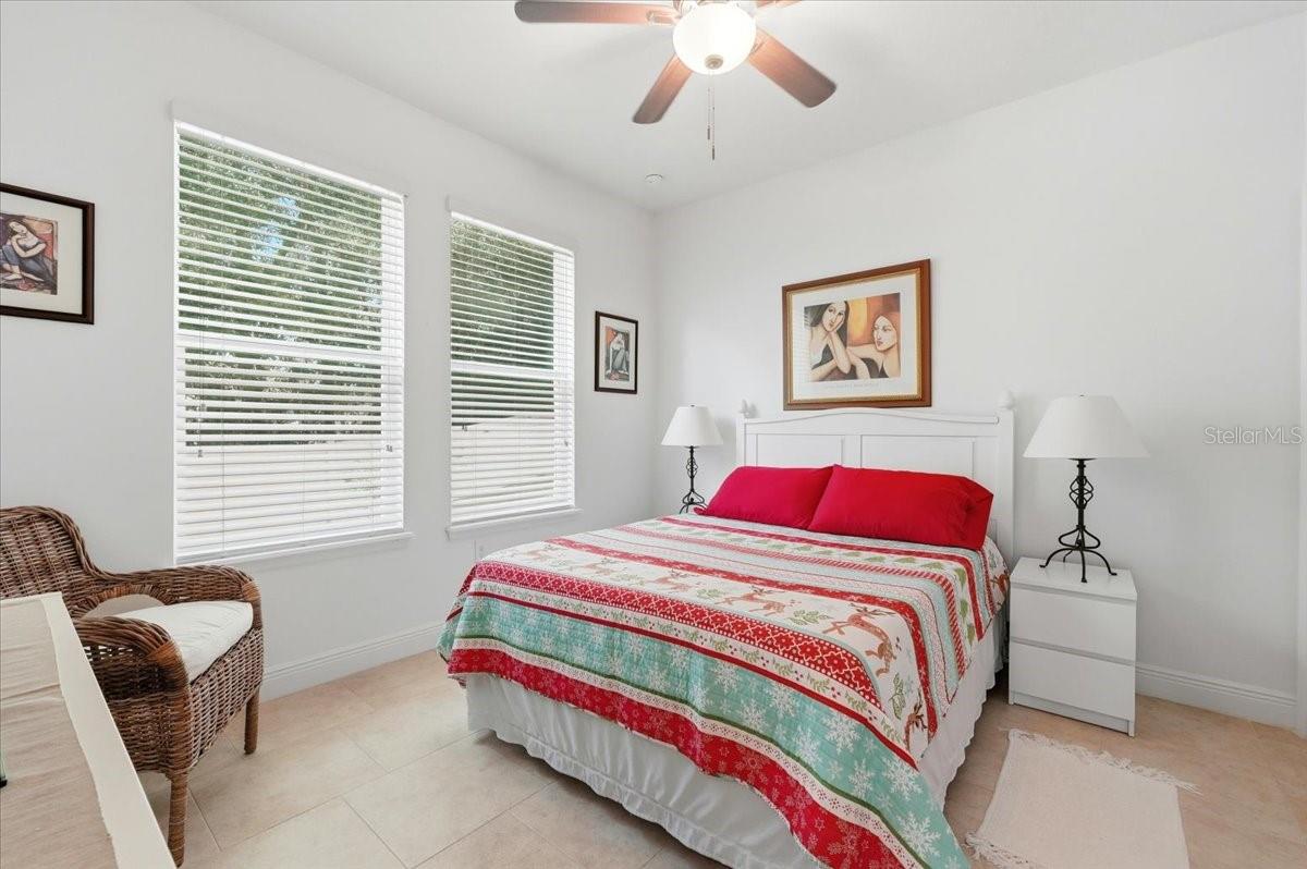 THE ENCLAVE - Residential