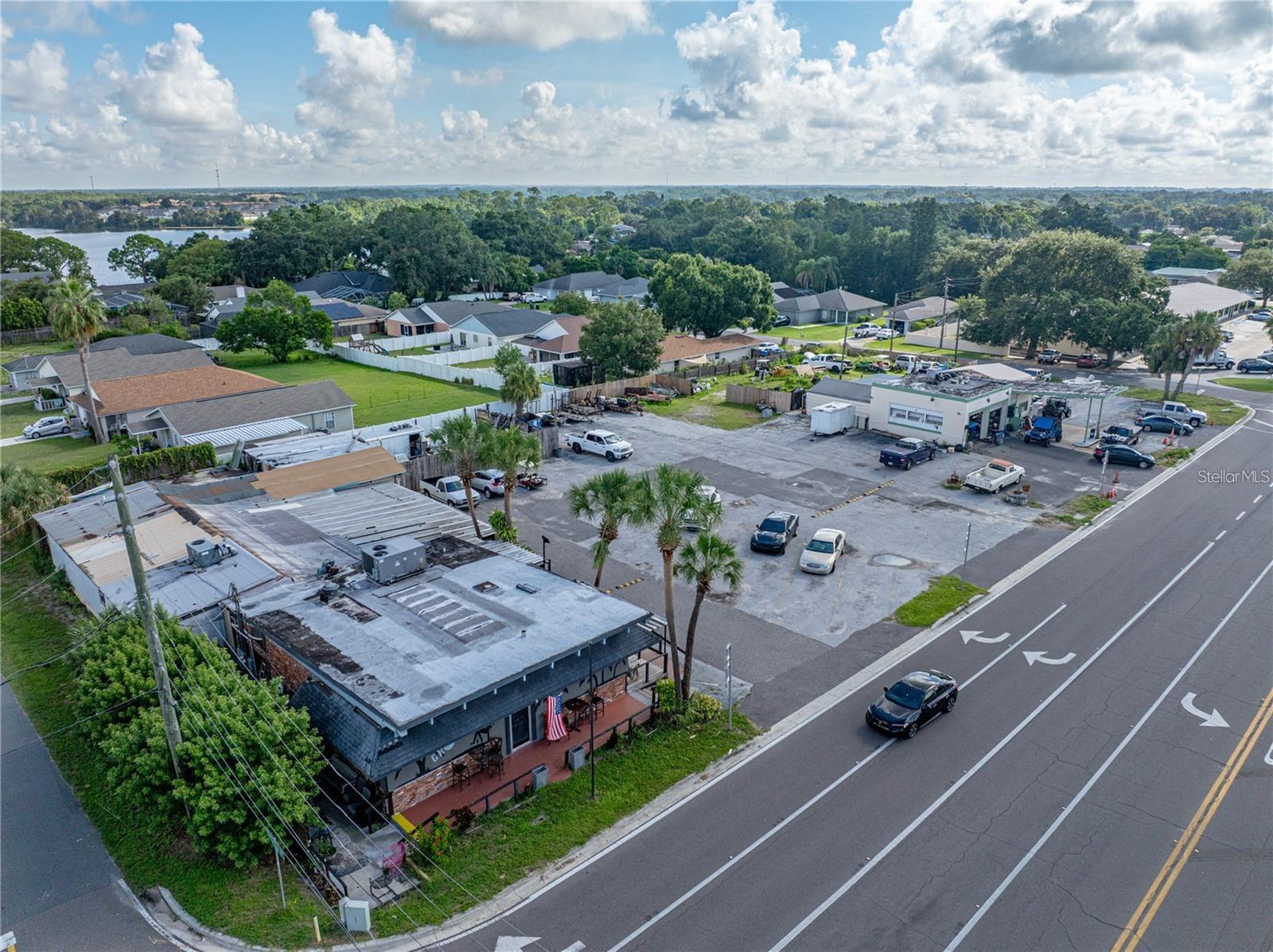 ELOISE WOODS WEST LAKE FLORENCE UNIT - Commercial Sale