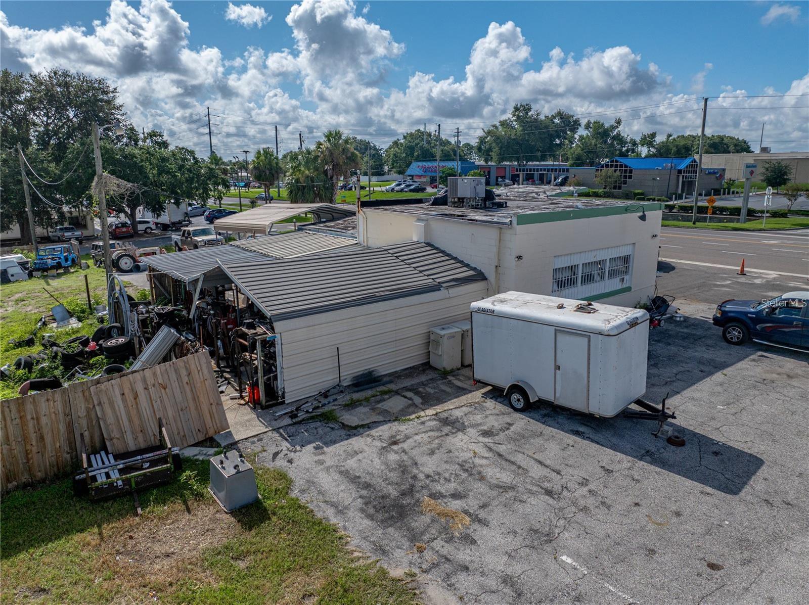 ELOISE WOODS WEST LAKE FLORENCE UNIT - Commercial Sale