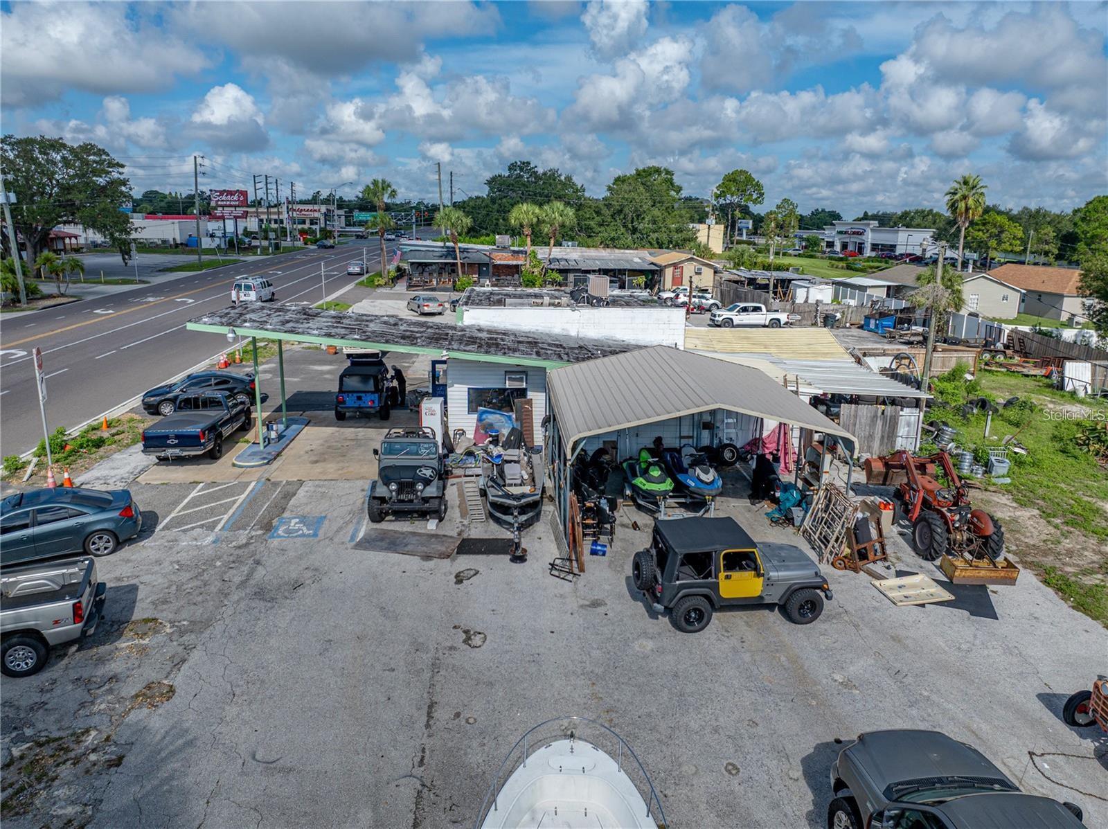 ELOISE WOODS WEST LAKE FLORENCE UNIT - Commercial Sale