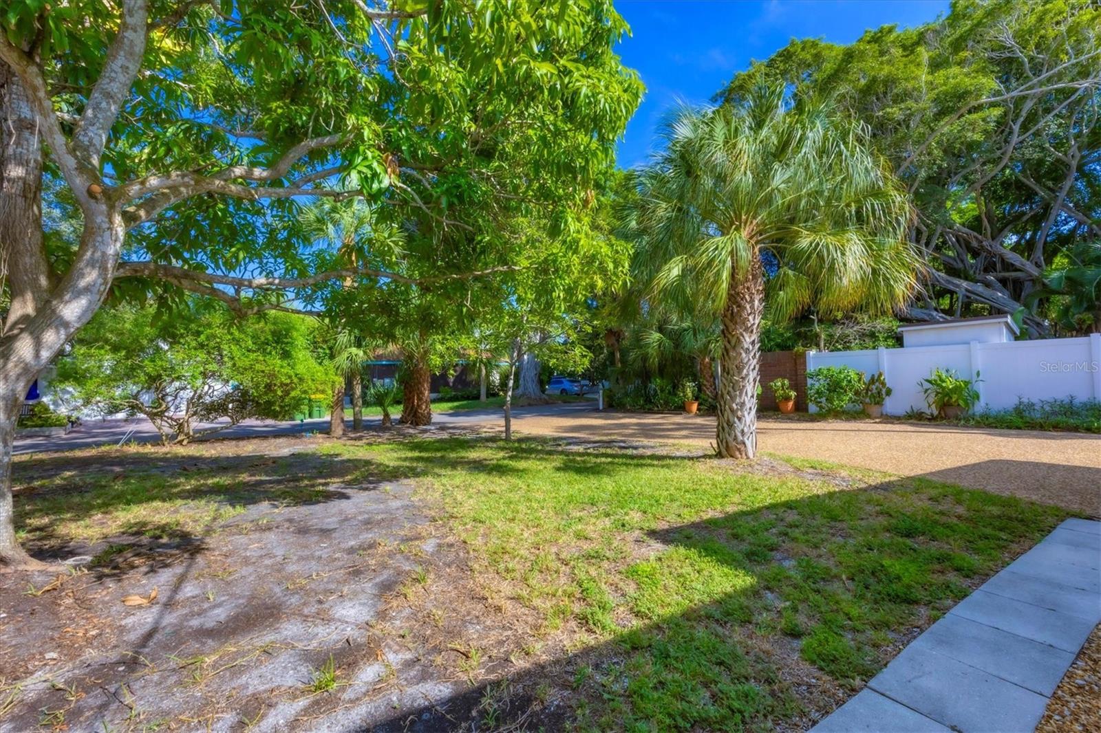 REVISED PLAT OF SIESTA - Residential