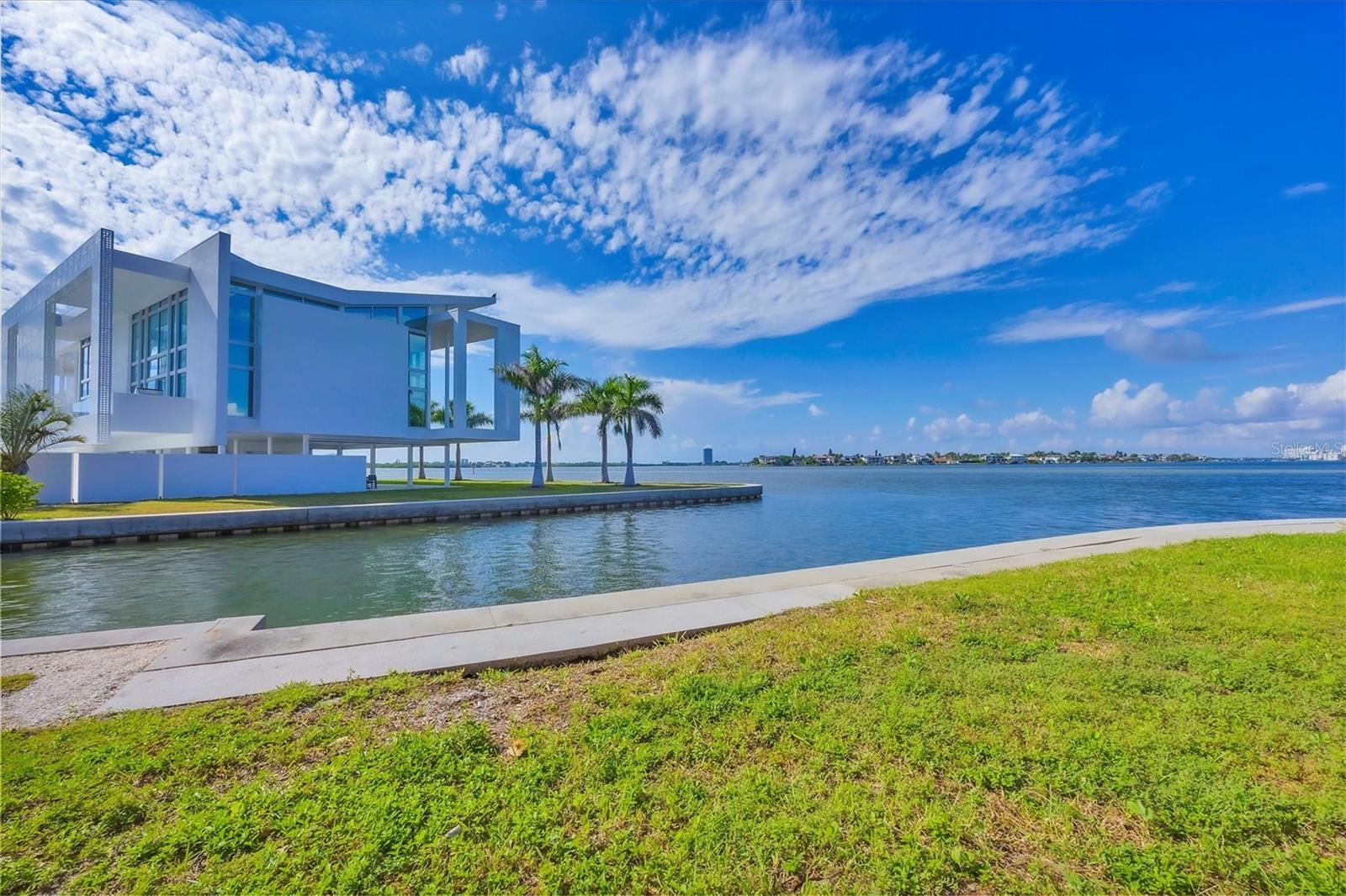 REVISED PLAT OF SIESTA - Residential