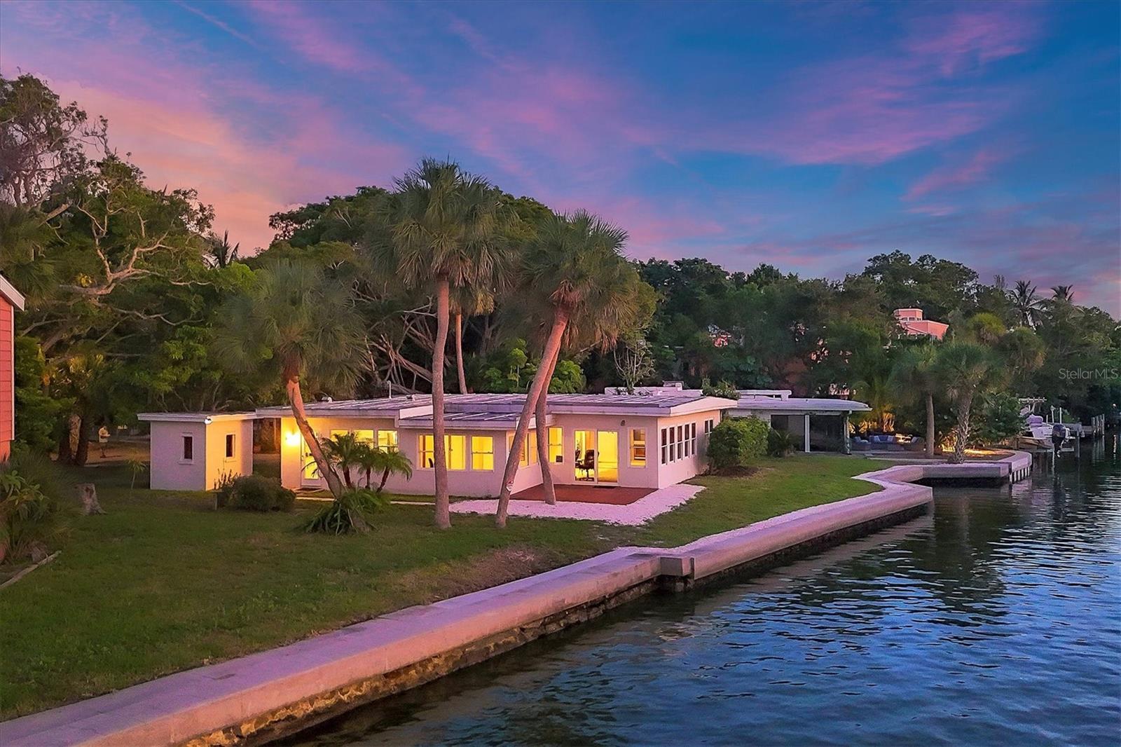 REVISED PLAT OF SIESTA - Residential