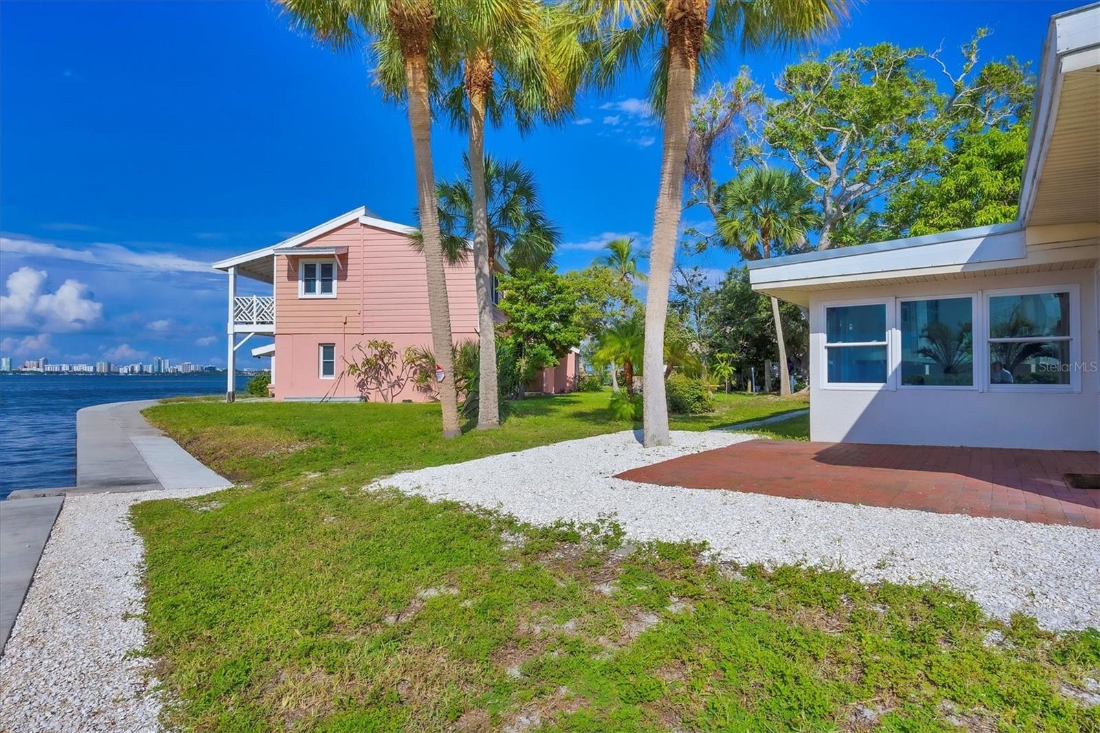 REVISED PLAT OF SIESTA - Residential