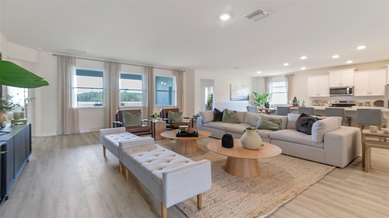 3064 KINGSMAN TRAIL