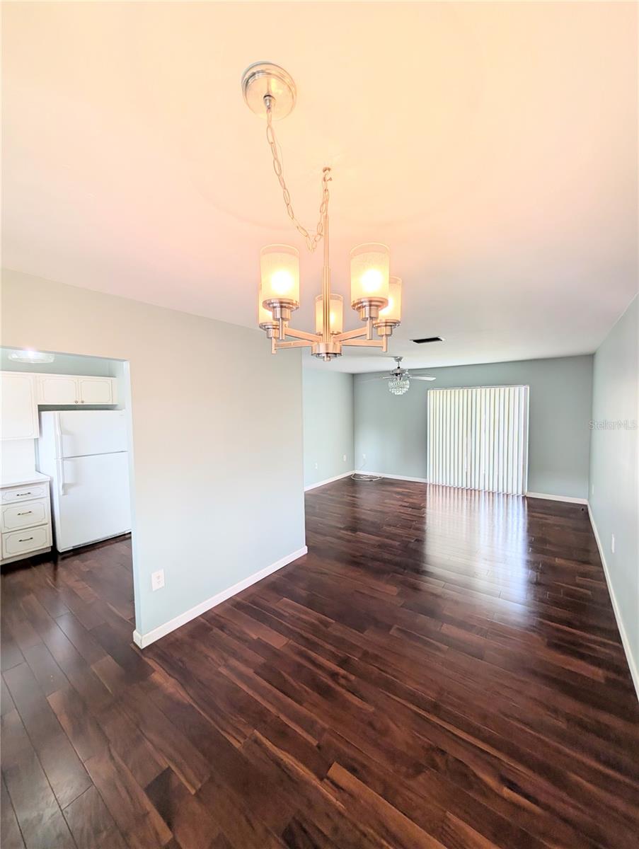 THE FOURTH BAYSHORE - Residential